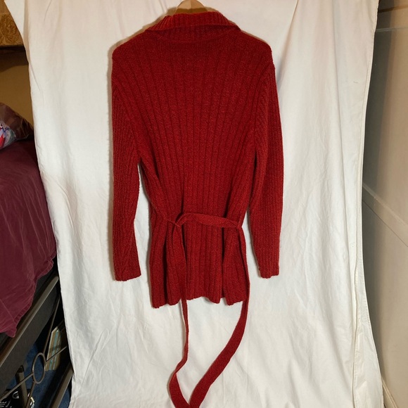 Vintage 2000s Long Button Down Sweater - Picture 10 of 10